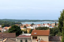 Kuća Prodaja renovirane kuće s pogledom na more, Medulin!, Medulin, Casa