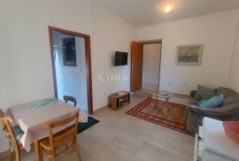 Mali Lošinj - prekrasna etaža kuće s pogledom na more, Mali Lošinj, Appartement