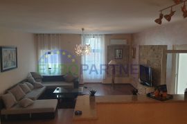 Istra, Poreč, uređen stan u centru grada, Poreč, Appartement