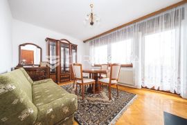 Zagreb, Bukovačka cesta, trosoban stan NKP 110 m2 + GPM i PM, Zagreb, Appartement