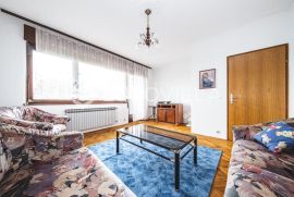 Zagreb, Bukovačka cesta, trosoban stan NKP 110 m2 s garažom + PM, Zagreb, Appartement