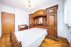 Zagreb, Bukovačka cesta, trosoban stan NKP 110 m2 s garažom + PM, Zagreb, Appartement