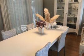 Istra, Rovinj, luksuzni penthouse NKP 186m2  na super lokaciji s dva garažna mjesta, Rovinj, Kвартира