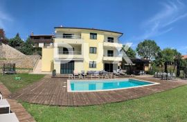 OPATIJA, POBRI - villa 404.85m2 s bazenom i panoramskim pogledom na more, Opatija - Okolica, بيت