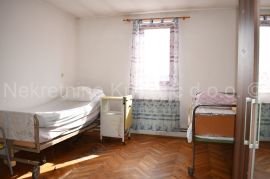 Stambeno - poslovna građevina pogodna za hostel, Bjelovar, Gewerbeimmobilie