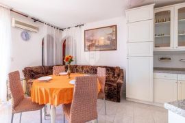 Stan u Rapcu sa predivnim pogledom na more, Labin, Appartment