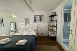 Istra, Rovinj, atraktivan apartman u strogom centru grada, Rovinj, Commercial property