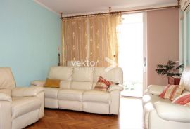 Stan, Rastočine, 80m2, 2-soban s dnevnim boravkom, pogled more, Rijeka, Kвартира