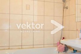 Stan, Rastočine, 80m2, 2-soban s dnevnim boravkom, pogled more, Rijeka, Kвартира