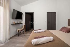 Istra, Labin - novogradnja s bazenom, 130 m2, Labin, بيت