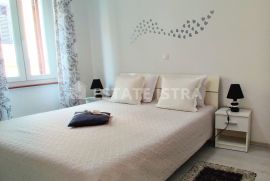 Stan centar prvi kat 38,11m2, Pula, Flat