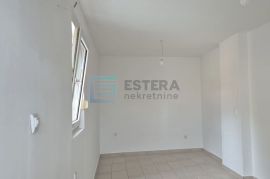 Stan (2x garsonijera) PRODAJA -28 m2+23m2+podrum- SAVSKA, Zagreb, Stan