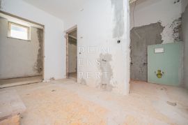 Plitvička Jezera, Kuća u prirodi s potencijalom - Plitvička Jezera, Plitvička Jezera, House