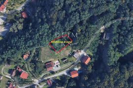 Oporovec, Poljoprivredna parcela površine sa lijepim pogledom na grad, 912 m², Zagreb, Tierra