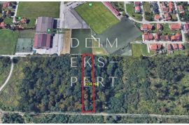 Sesvete, Građevinsko zemljište na odličnoj lokaciji, Sesvete, 2158 m², Zagreb, Tierra