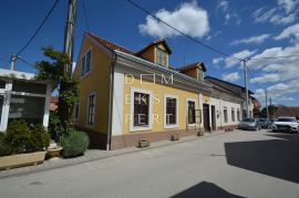 Sveti Ivan Zelina, Predivna uređena starinska kuća u samom centru Zeline, Sveti Ivan Zelina, Σπίτι