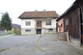 Adamovec, Kuća za renovaciju - Adamovec, Zagreb, Casa