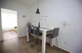 Centar-studio apartman za najam, Rijeka, Apartamento