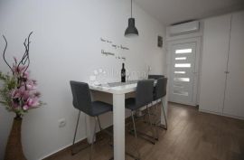 Centar-studio apartman za najam, Rijeka, Apartamento