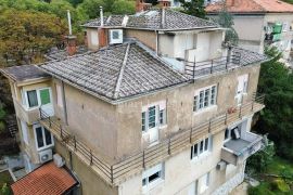 PEĆINE, stan na jedinstvenoj lokaciji, Rijeka, Appartment