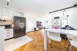 Zagreb, Rudeš, moderan trosoban stan površine 87 m2, Zagreb, Appartamento