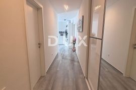 ZADAR, PLOVANIJA - Predivan penthouse u novogradnji, Zadar, Διαμέρισμα