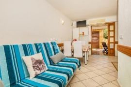 Kuća - pansion- hotelski apartmani, Posedarje, بيت