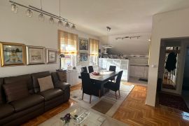 Prodaja stana, Maksimir-Bukovac, 90,40m2,2.kat, Zagreb, Appartamento