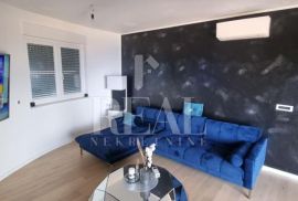 Martinkovac stan 77 m2,2S+DB,logia pogled na more, Rijeka, Daire