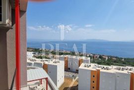 Martinkovac stan 77 m2,2S+DB,logia pogled na more, Rijeka, Appartamento