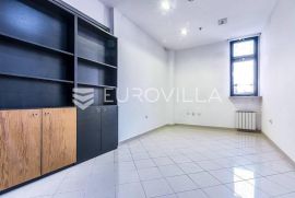 Zagreb, Martićeva ulica, poslovni prostor/ured NKP 25,55 m2, Zagreb, Immobili commerciali