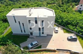 OPATIJA, IKA - posljednji stan u novogradnji 99m2 + krovna terasa 66m2, panoramski pogled na more, Opatija - Okolica, Διαμέρισμα