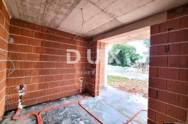 ISTRA, TAR - Dvosobni stan u prizemlju 70,37m2, novogradnja, Poreč, Wohnung