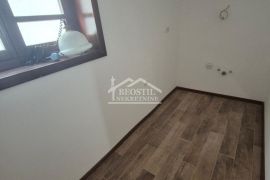 Voždovac - Voždovačka crkva - 94m2 ID#23180, Voždovac, بيت