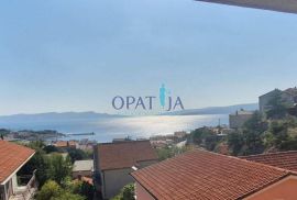 Senj, kuća sa 6 apartmana, podzemni parking, Senj, Casa