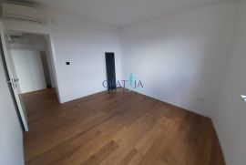 Opatija-Ika dvoetažan stan 2S+DB, 98.84 m2, Opatija - Okolica, Appartment