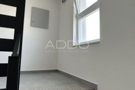 ĐAKOVO,NOVOGRADNJA!STAN TROSOBNI 2 KAT 74,90 M2,U URBANOJ VILI!PRILIKA!TOP DESTINACIJA!!, Đakovo, Appartement