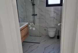 PREDIVNA NOVOGRADNJA 70m DO MORA, Privlaka, Διαμέρισμα