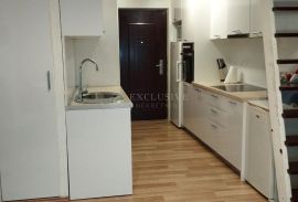 LOVRAN - STAN S GALERIJOM, 29,20 M2, Lovran, Appartment