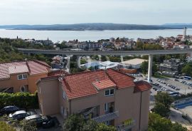 Crikvenica stan sa panoramskim pogledom, Crikvenica, Appartamento