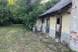 KUĆA ZA RUŠENJE I VELIKO GRAĐEVINSKO ZEMLJIŠTE, Prelog, Kuća