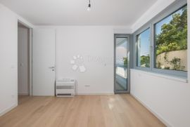 OPATIJA, LUKSUZNI STAN, 2S+DB, BALKON, LIFT, BAZEN, Opatija, Appartamento