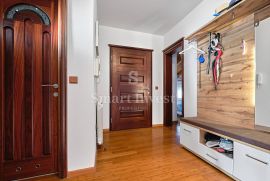 IČIĆI, stan 2S+DB s pogledom na more, u novogradnji s bazenom, Opatija - Okolica, Appartment