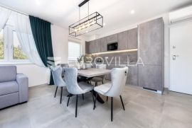 Istra, okolica Rovinja, predivan namješten dvosoban stan NKP 85m2 800m od mora, Rovinj, Daire