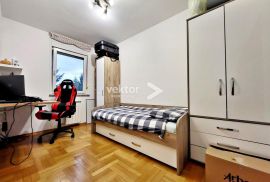 Srdoči, uređen 2-soban s dnevnim boravkom u novijoj zgradi, Rijeka, Flat