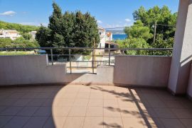 Apartman PRODAJA Pašman 40 m2, 2s,150 m od mora, pogled na more, Pašman, Famiglia