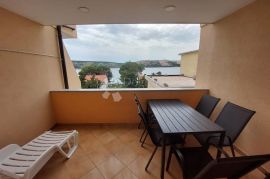 Apartman s pogledom na more!, Novalja, Kвартира