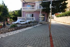 SELCE-APARTMANSKA KUĆA 2.RED DO MORA!, Crikvenica, Σπίτι