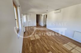 Prodaja, Šestine, penthouse 197m2, Zagreb, Apartamento