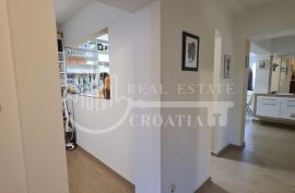 Prodaja, Ravnice, Kolonija kuća 258m2 sa okućnicom i garažom, Zagreb, Appartement